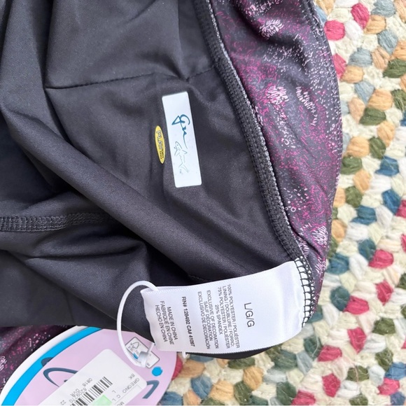 Greg Norman women’s performance golf skirt athletic pull on size L new - Picture 7 of 8